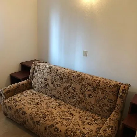 Apartamento With Private Parking